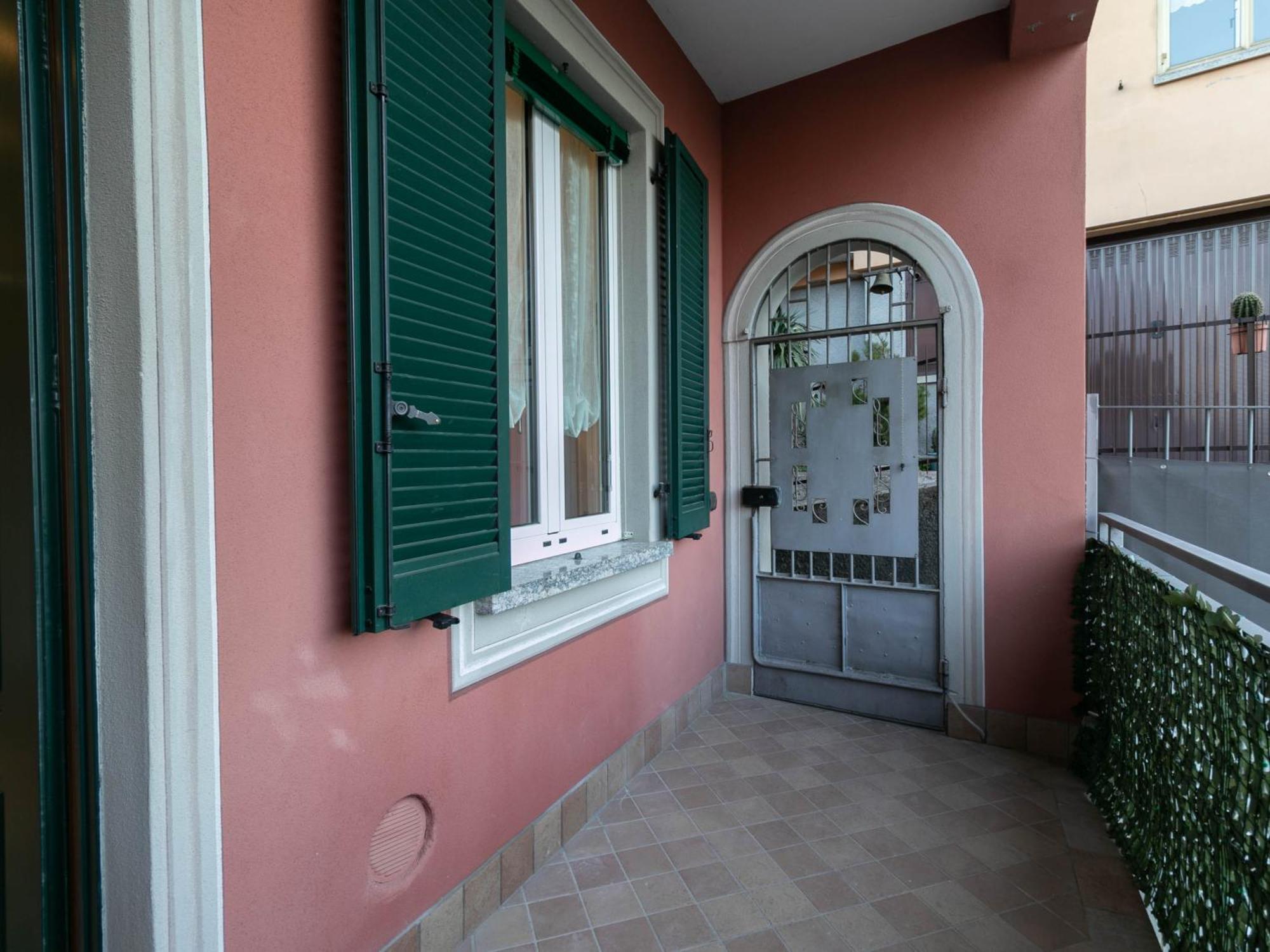 Villa Olcio - Al Lago マンデッロ・デル・ラーリオ エクステリア 写真
