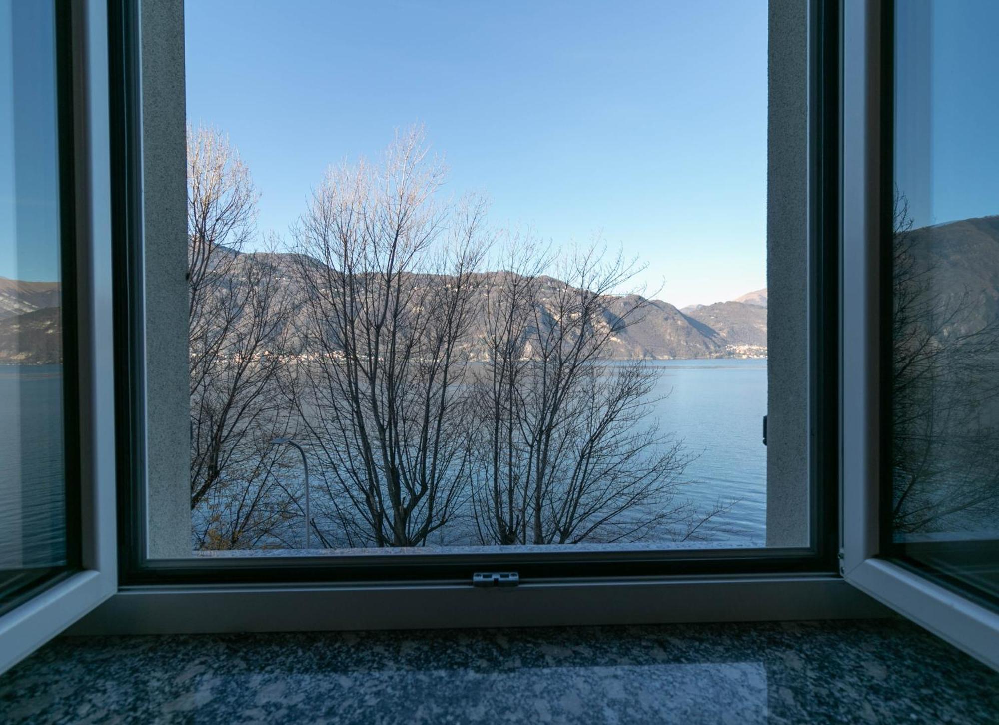Villa Olcio - Al Lago マンデッロ・デル・ラーリオ エクステリア 写真