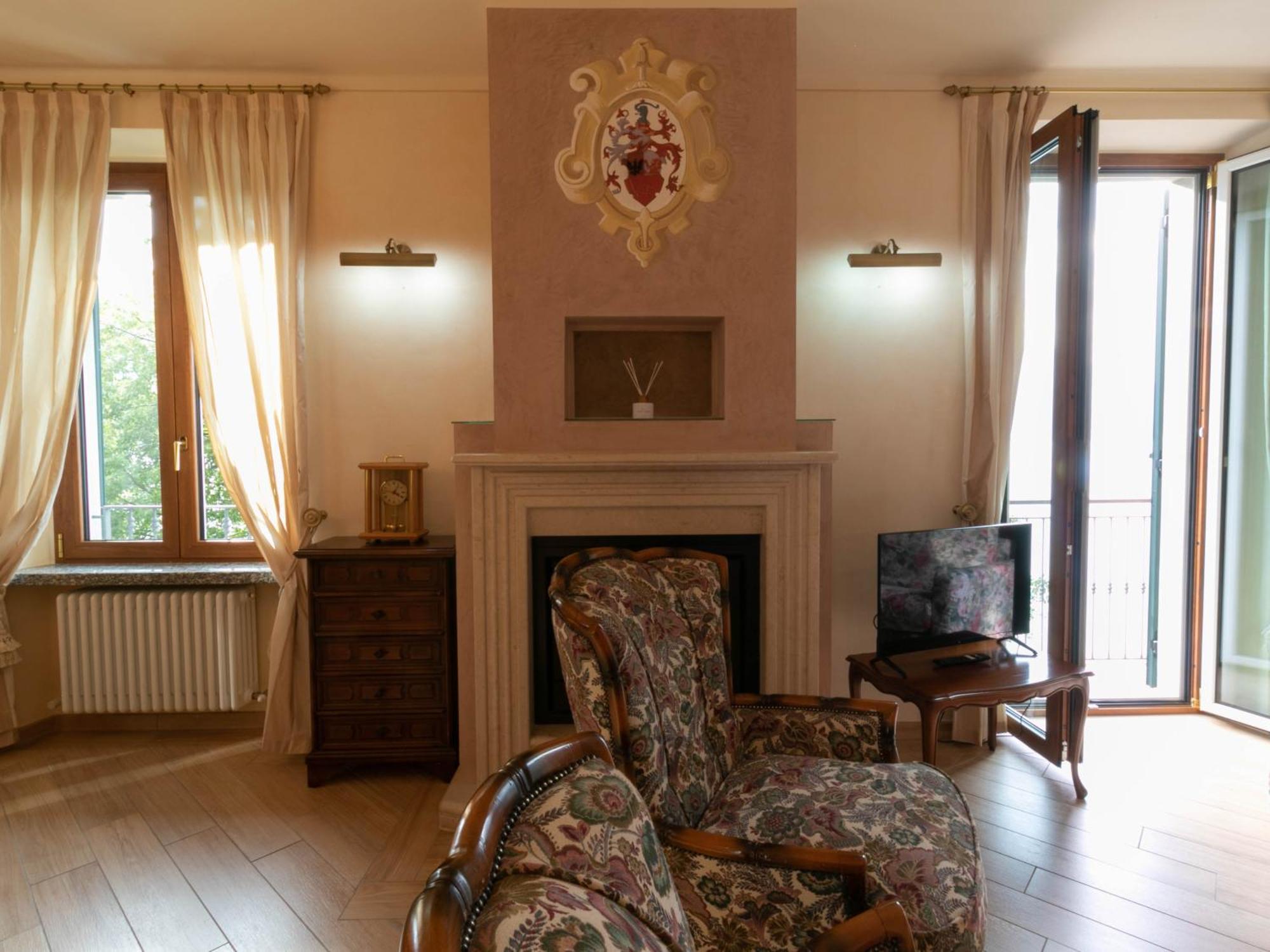 Villa Olcio - Al Lago マンデッロ・デル・ラーリオ エクステリア 写真